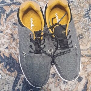 Orthofeet Men's Black and Gray Sneakers